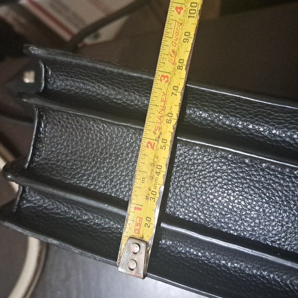 CCO Temorary Price Drop - Kate Spade crossbody bag - Picture 13 of 13